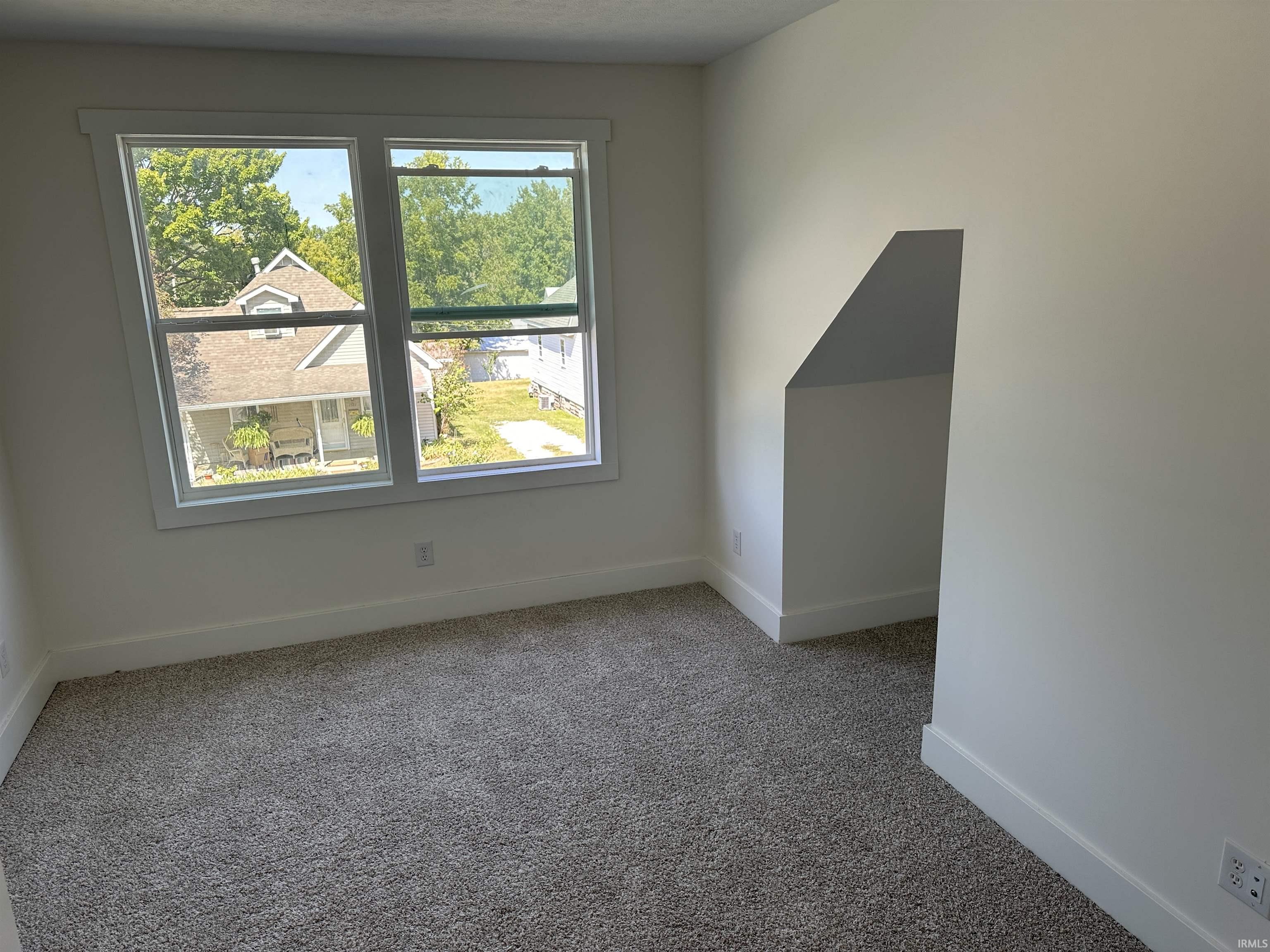 1526 11th Street Bedford, IN 47421 - Photo 6 of 22