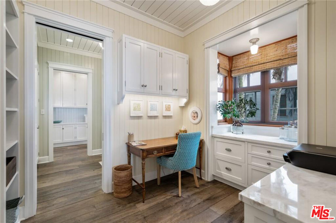 212 The Strand Manhattan Beach, CA 90266 - Photo 21 of 74