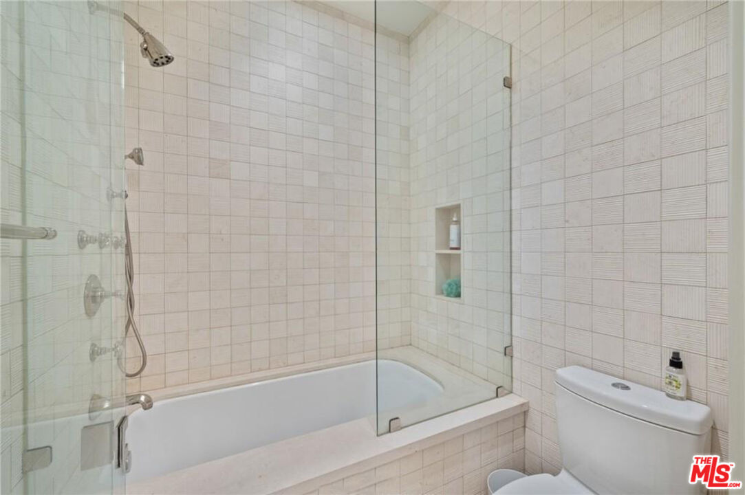 212 The Strand Manhattan Beach, CA 90266 - Photo 36 of 74