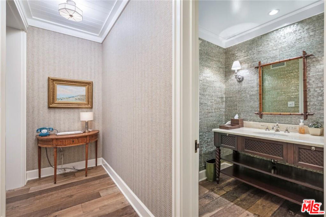 212 The Strand Manhattan Beach, CA 90266 - Photo 66 of 74