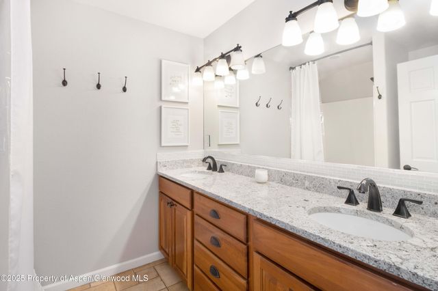 $1,200,000 | 4012 Sky Ranch Drive, Glenwood Springs, CO 81601