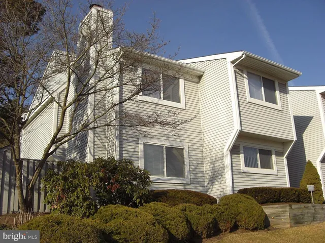 $2,700 | 11 Hillcroft Way, Newtown, PA 18940