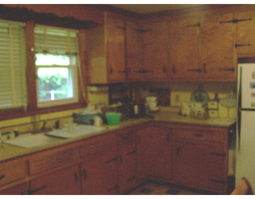8 Edward Street Canton, MA 02021 - Photo 3 of 15
