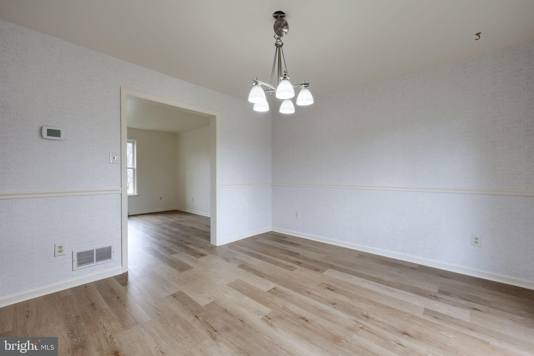 1001 Rebecca Drive Lititz, PA 17543 - Photo 14 of 49 Dining area.
