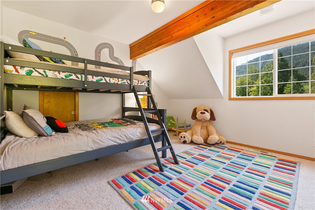 1365 Roy Road Bellingham, WA 98229 - Photo 14 of 22 Gallery Image 14