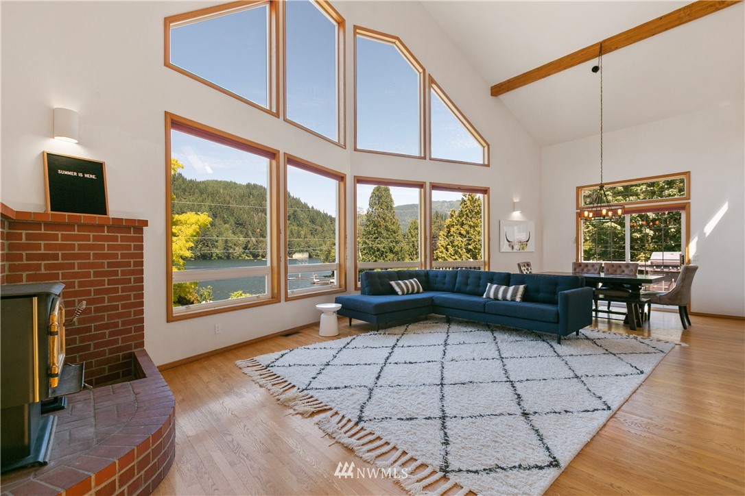 1365 Roy Road Bellingham, WA 98229 - Photo 3 of 22 Gallery Image 3