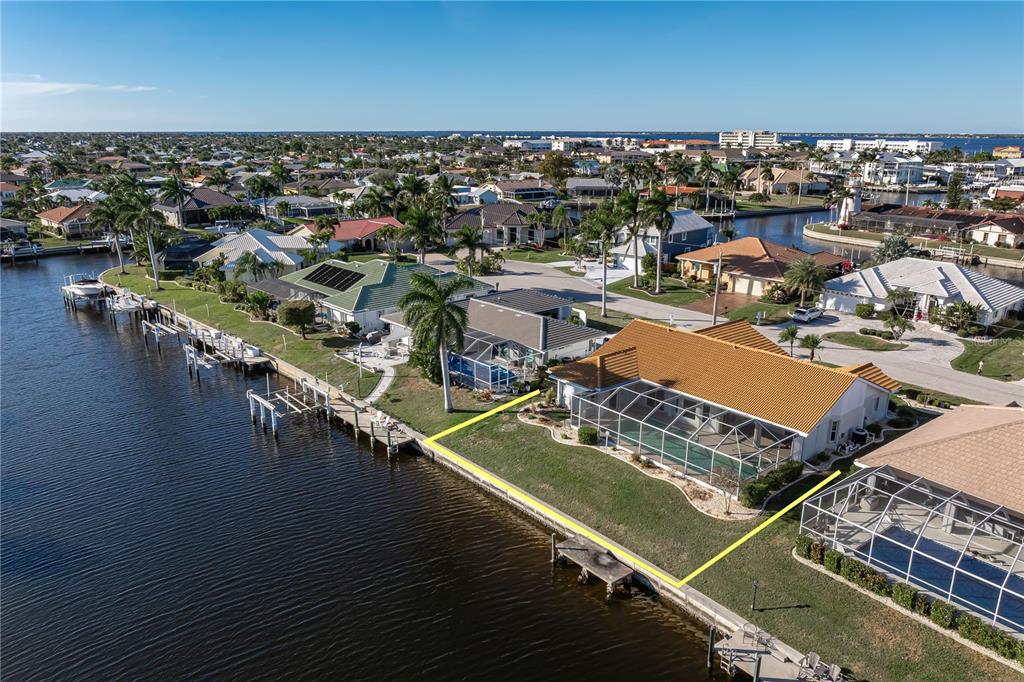 1119 Vía Formia Punta Gorda, FL 33950 - Photo 4 of 58
