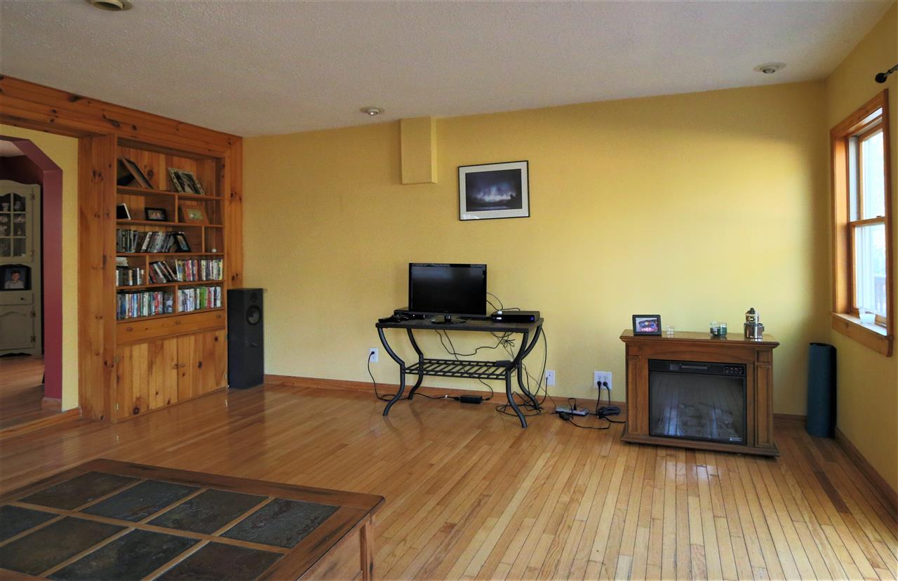 33 Circle Road Milton, VT 05468 - Photo 8 of 28