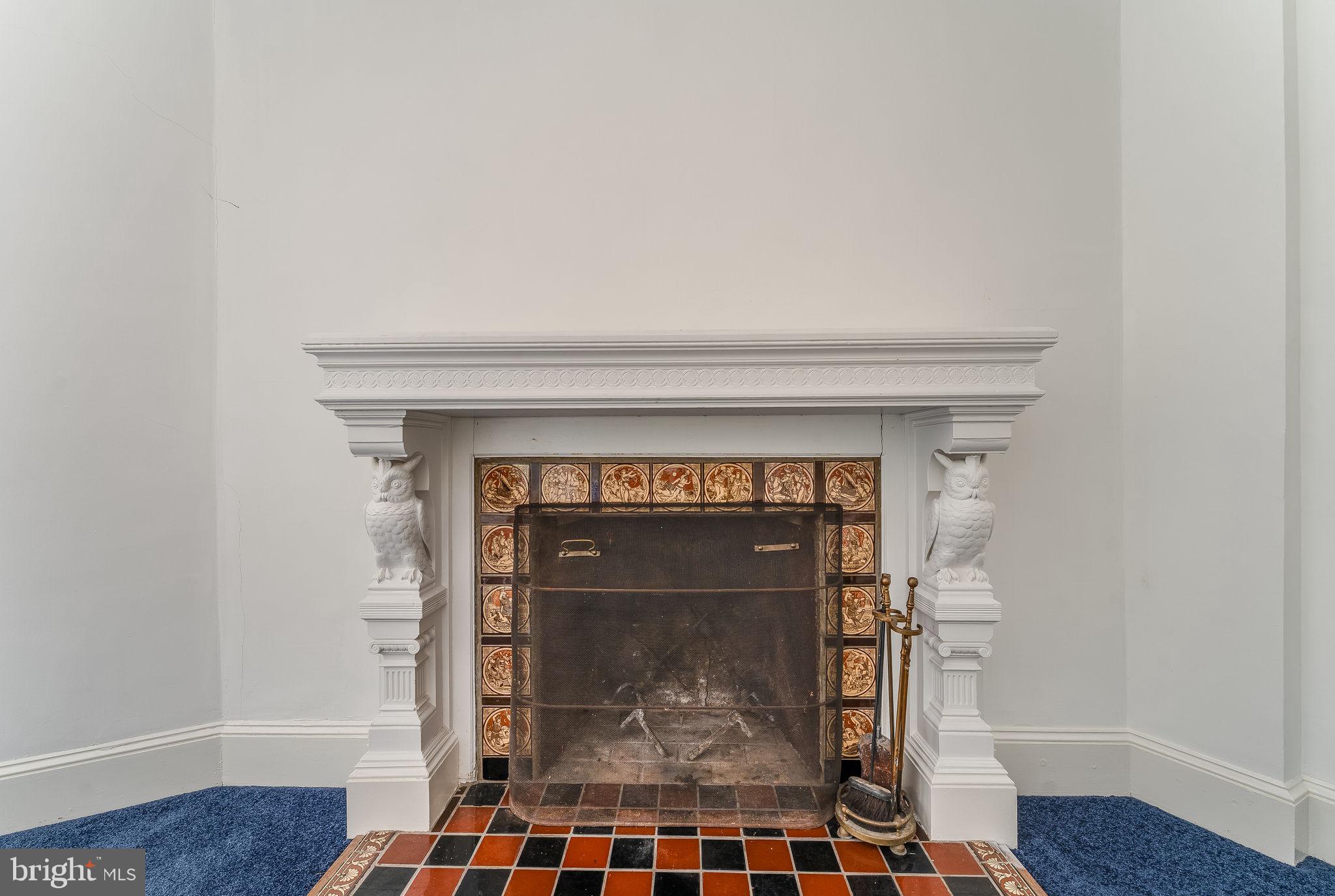 592 Province Line Road Hopewell, NJ 08525 - Photo 15 of 70 a room with a fireplace