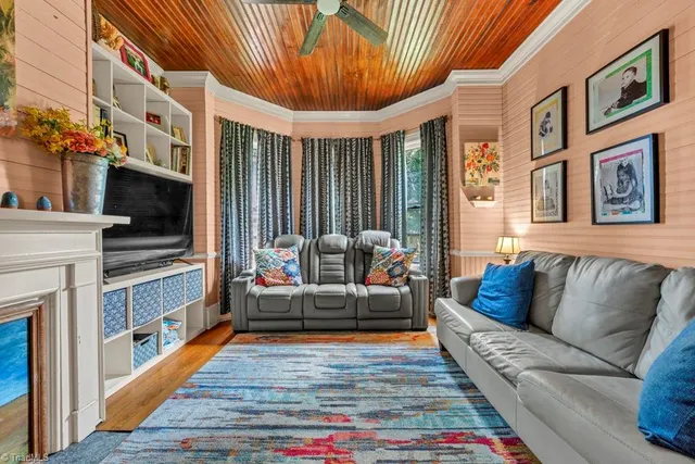 $499,000 | 206 North Brook Street, Wilkesboro, NC 28697