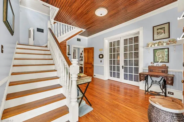 $499,000 | 206 North Brook Street, Wilkesboro, NC 28697