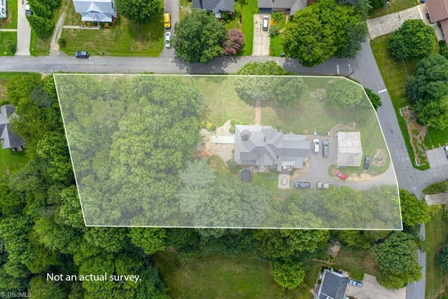 $499,000 | 206 North Brook Street, Wilkesboro, NC 28697