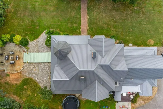 $499,000 | 206 North Brook Street, Wilkesboro, NC 28697