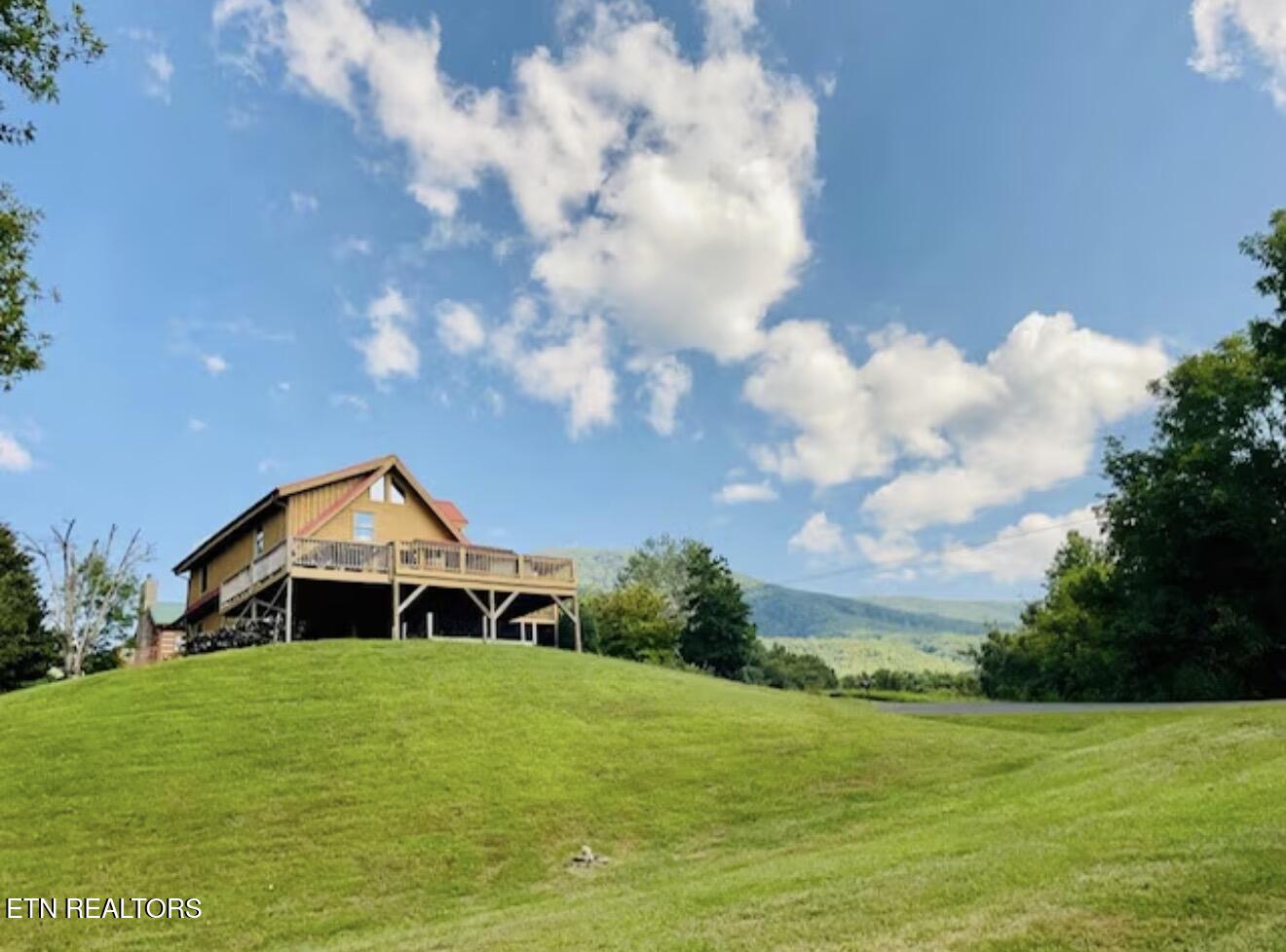 3640 Sugar Tree Drive Sevierville, TN 37862 - Photo 1 of 57 IMG_3486