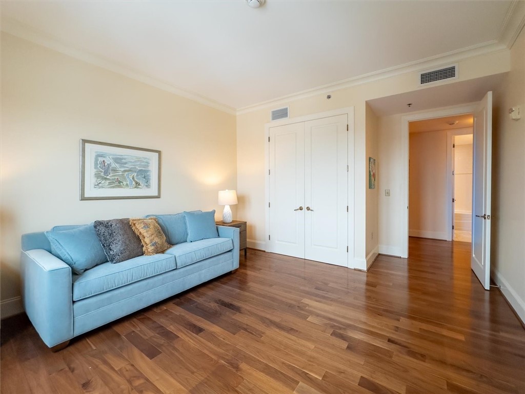 130 East Avenue, Unit UN550 Rochester, NY 14604 - Photo 20 of 35