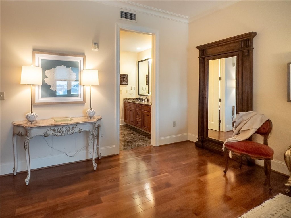 130 East Avenue, Unit UN550 Rochester, NY 14604 - Photo 27 of 35