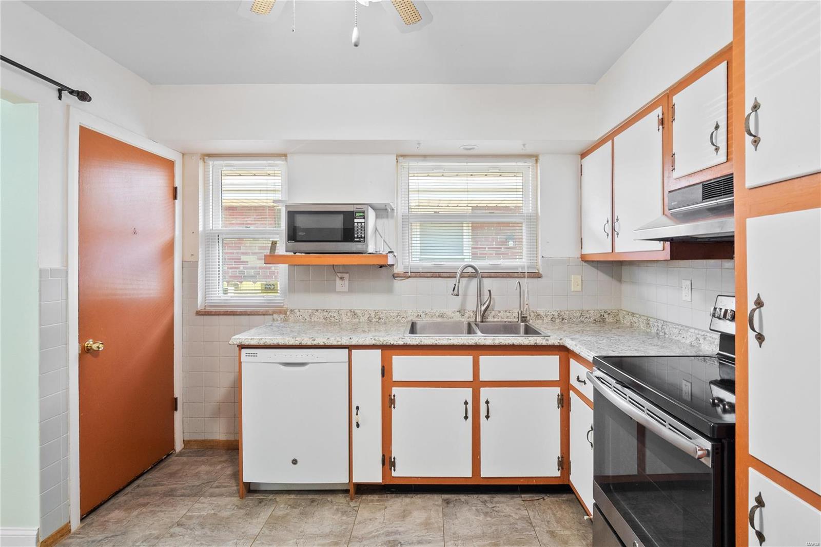 7404 Morgan Ford Road St. Louis, MO 63116 - Photo 12 of 34 Gallery Image 12