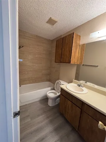 $875 | 1713 Hiawatha Drive, Kerrville, TX 78028