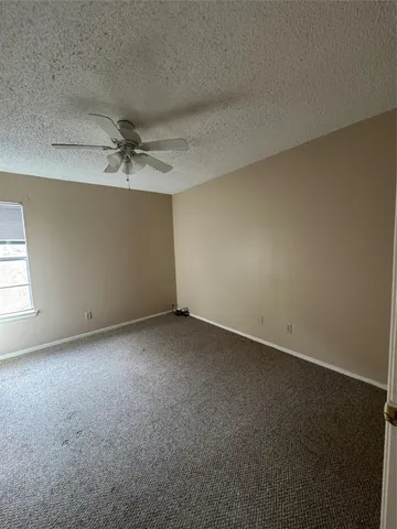 $875 | 1713 Hiawatha Drive, Kerrville, TX 78028