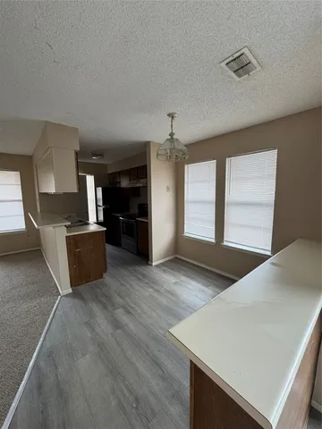 $875 | 1713 Hiawatha Drive, Kerrville, TX 78028