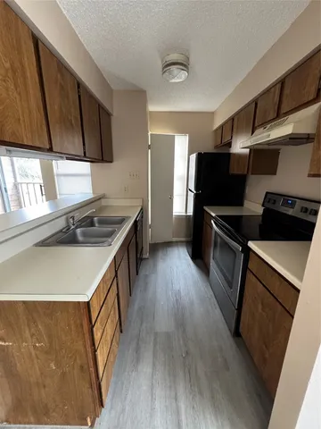 $875 | 1713 Hiawatha Drive, Kerrville, TX 78028