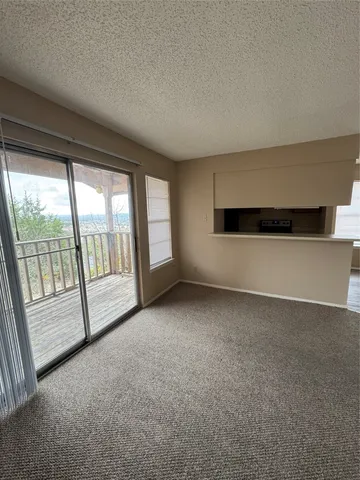 $875 | 1713 Hiawatha Drive, Kerrville, TX 78028