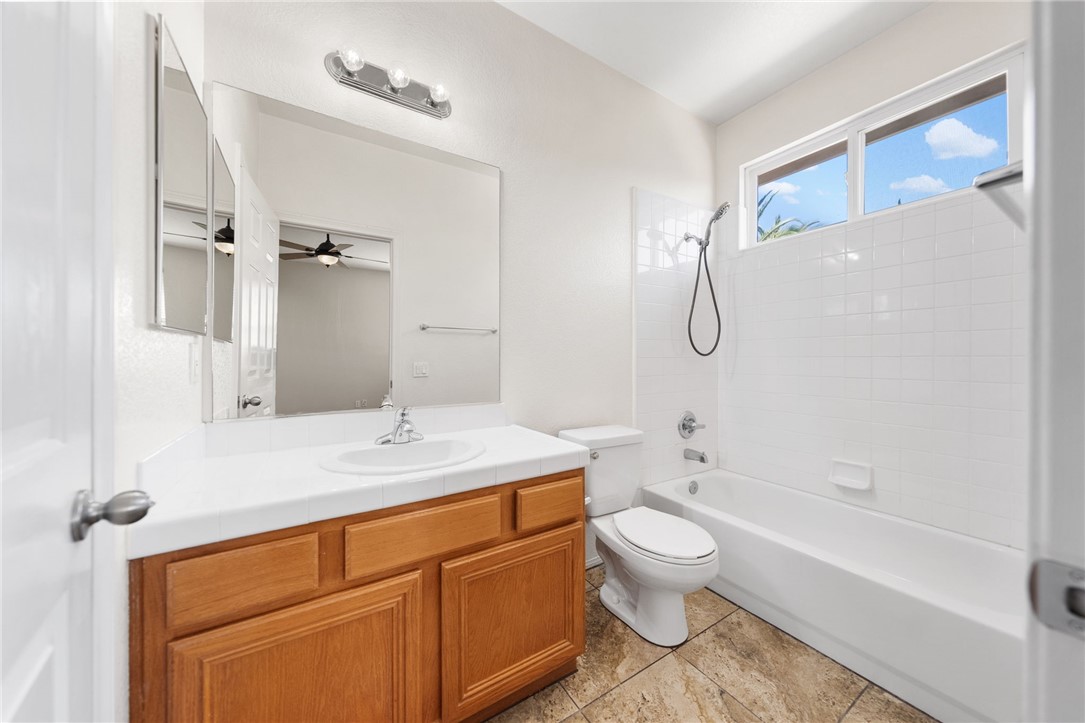 31465 Inverness Court Temecula, CA 92591 - Photo 45 of 75 Private junior suite features its own en-suite full bathroom and dedicated closet offering a comfort and privacy for family or guests.