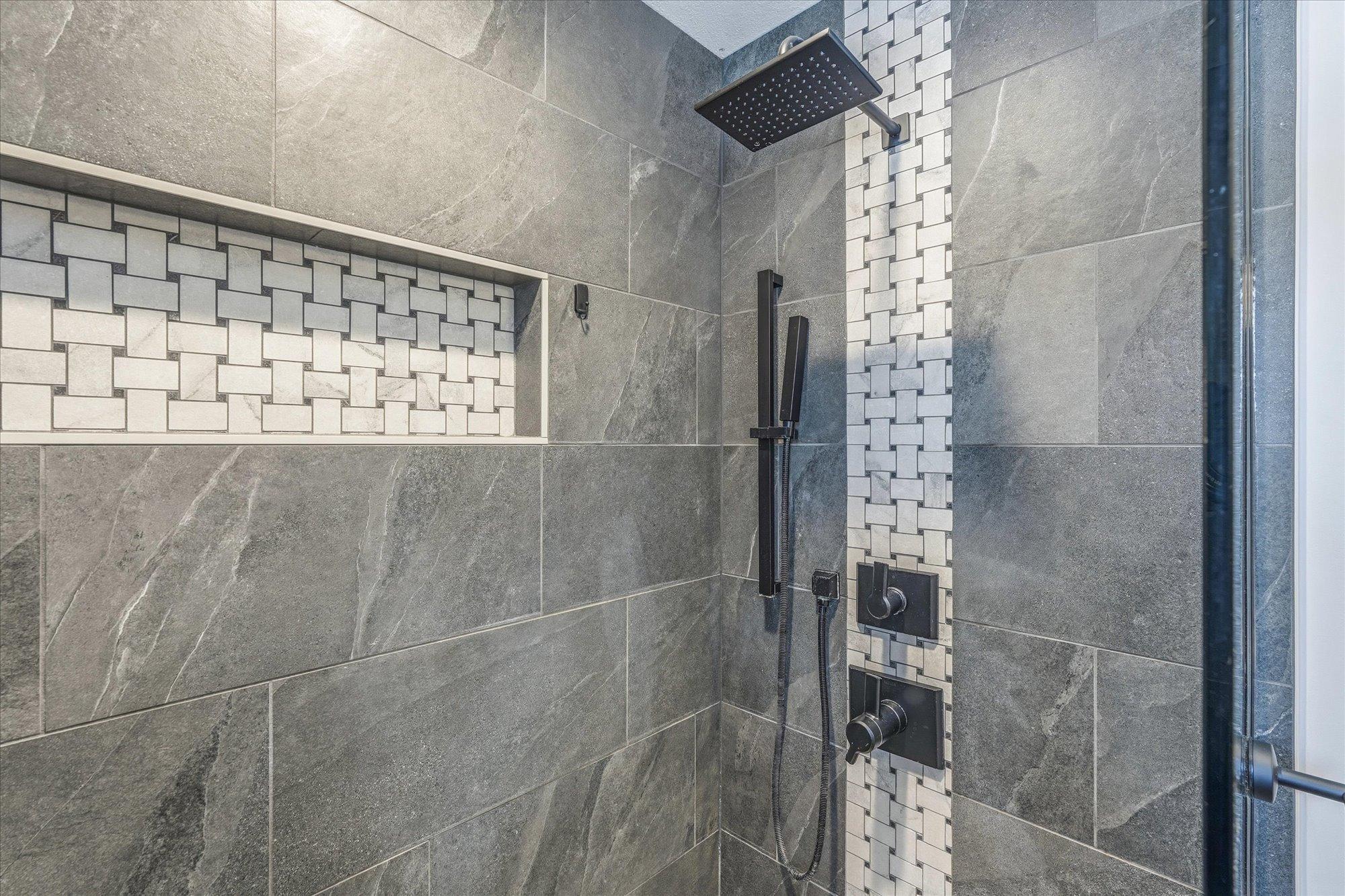 409 105th Lane Northwest Coon Rapids, MN 55448 - Photo 32 of 45