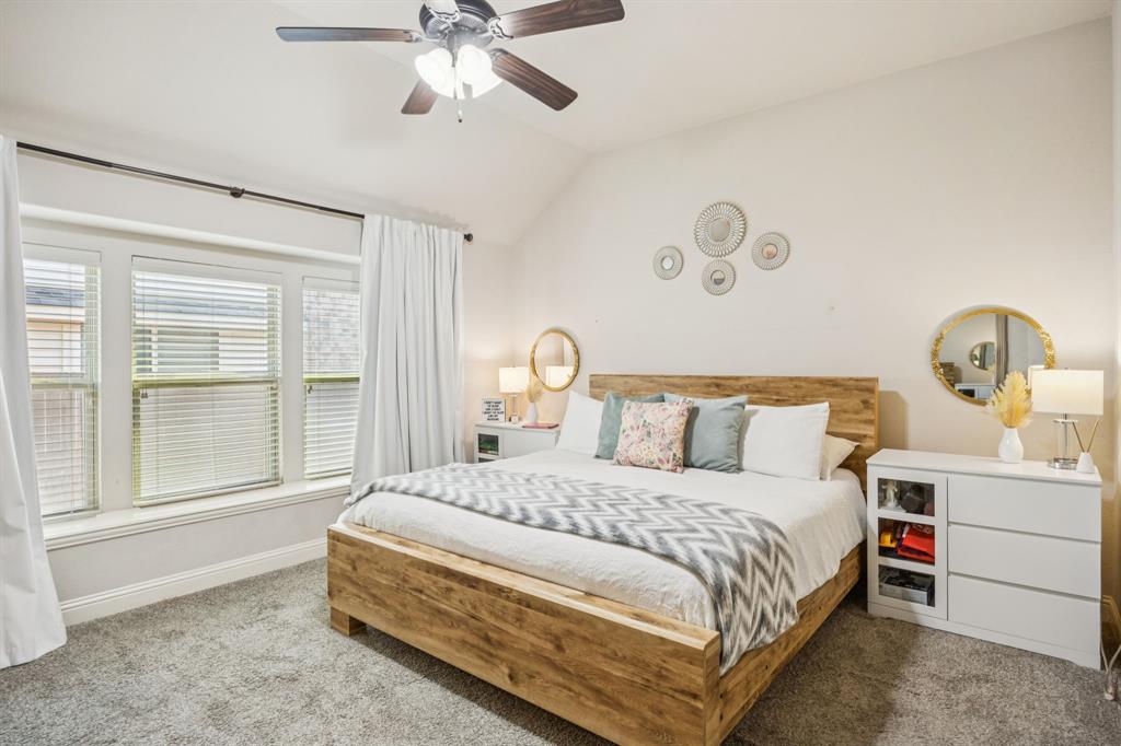 1713 Emerald Tree Place Aubrey, TX 76227 - Photo 12 of 27