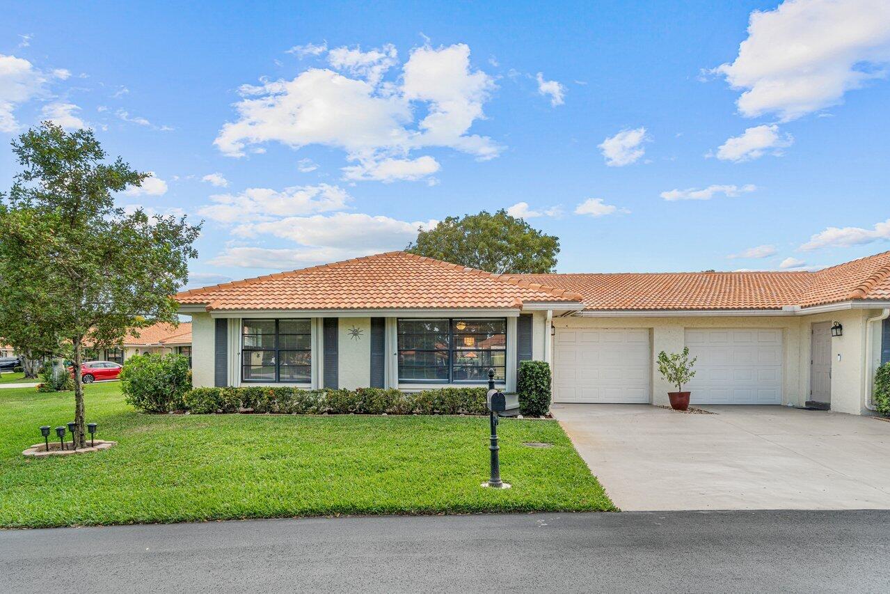 001-4685LaurelTreeRoad-BoyntonBeach-FL-3