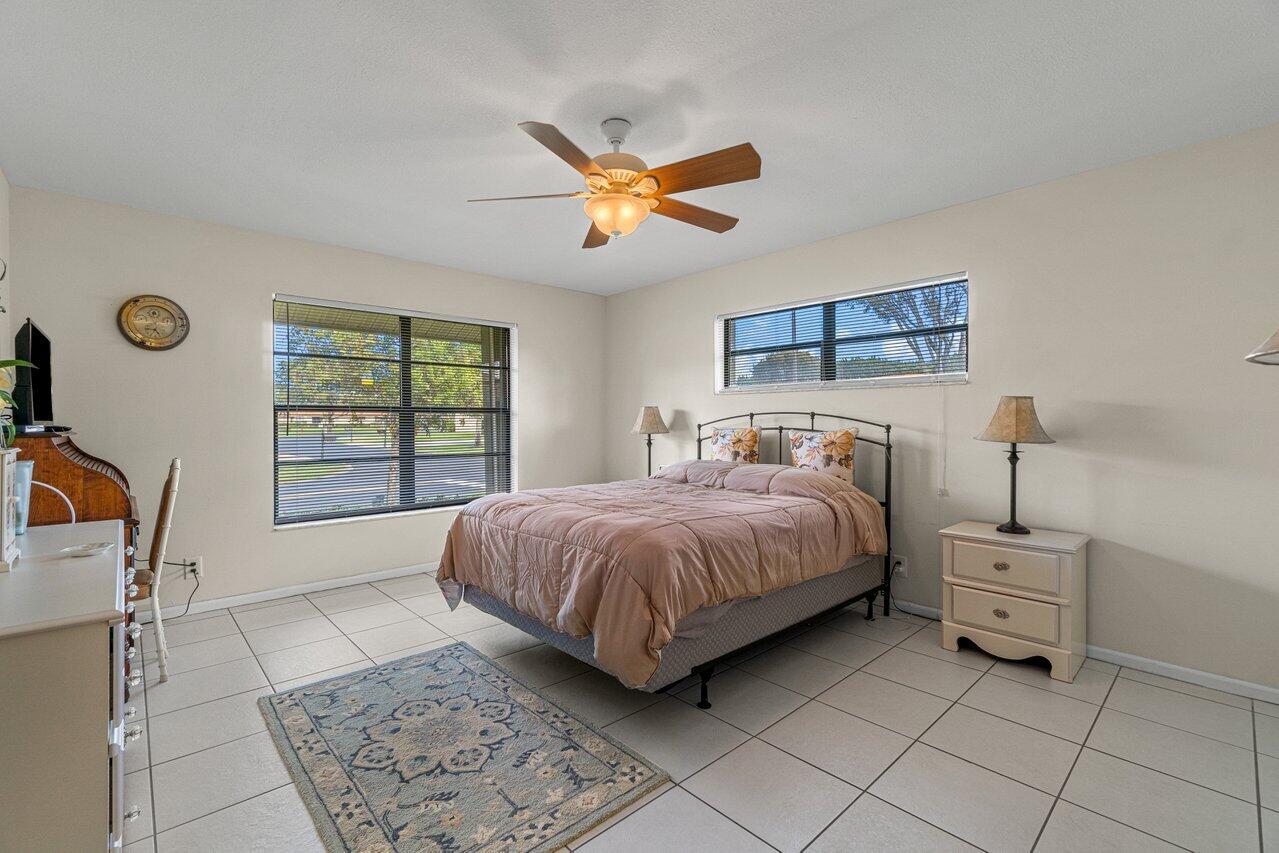 4685 Laurel Tree Road, Unit A Boynton Beach, FL 33436 - Photo 12 of 27 012-4685LaurelTreeRoad-BoyntonBeach-FL-3