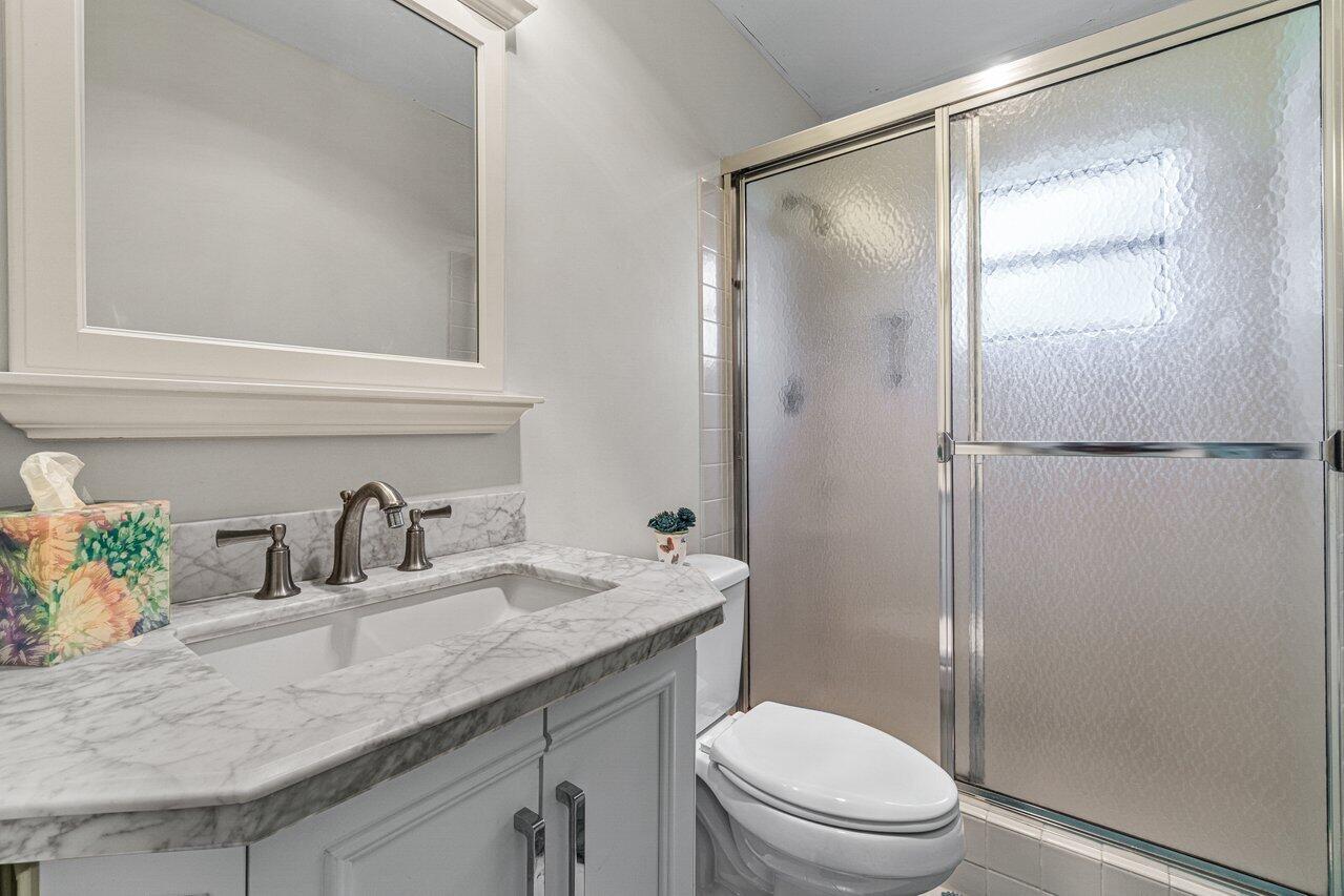 4685 Laurel Tree Road, Unit A Boynton Beach, FL 33436 - Photo 17 of 27 017-4685LaurelTreeRoad-BoyntonBeach-FL-3