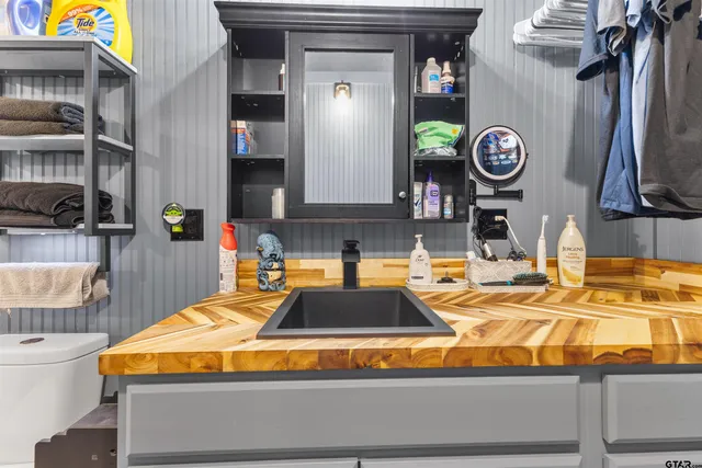 $429,000 | 7793 Highway 80, Hawkins, TX 75765