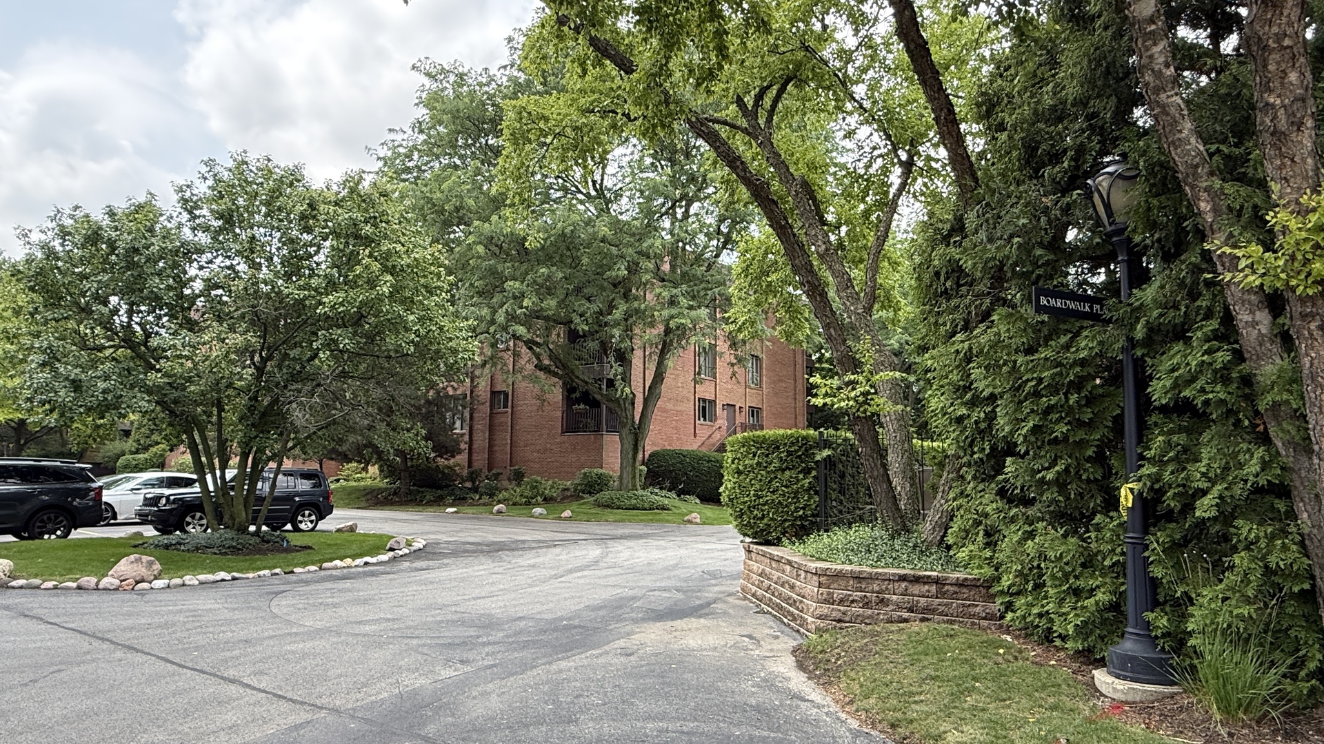 125 Boardwalk Place, Unit 201 Park Ridge, IL 60068 - Photo 24 of 26