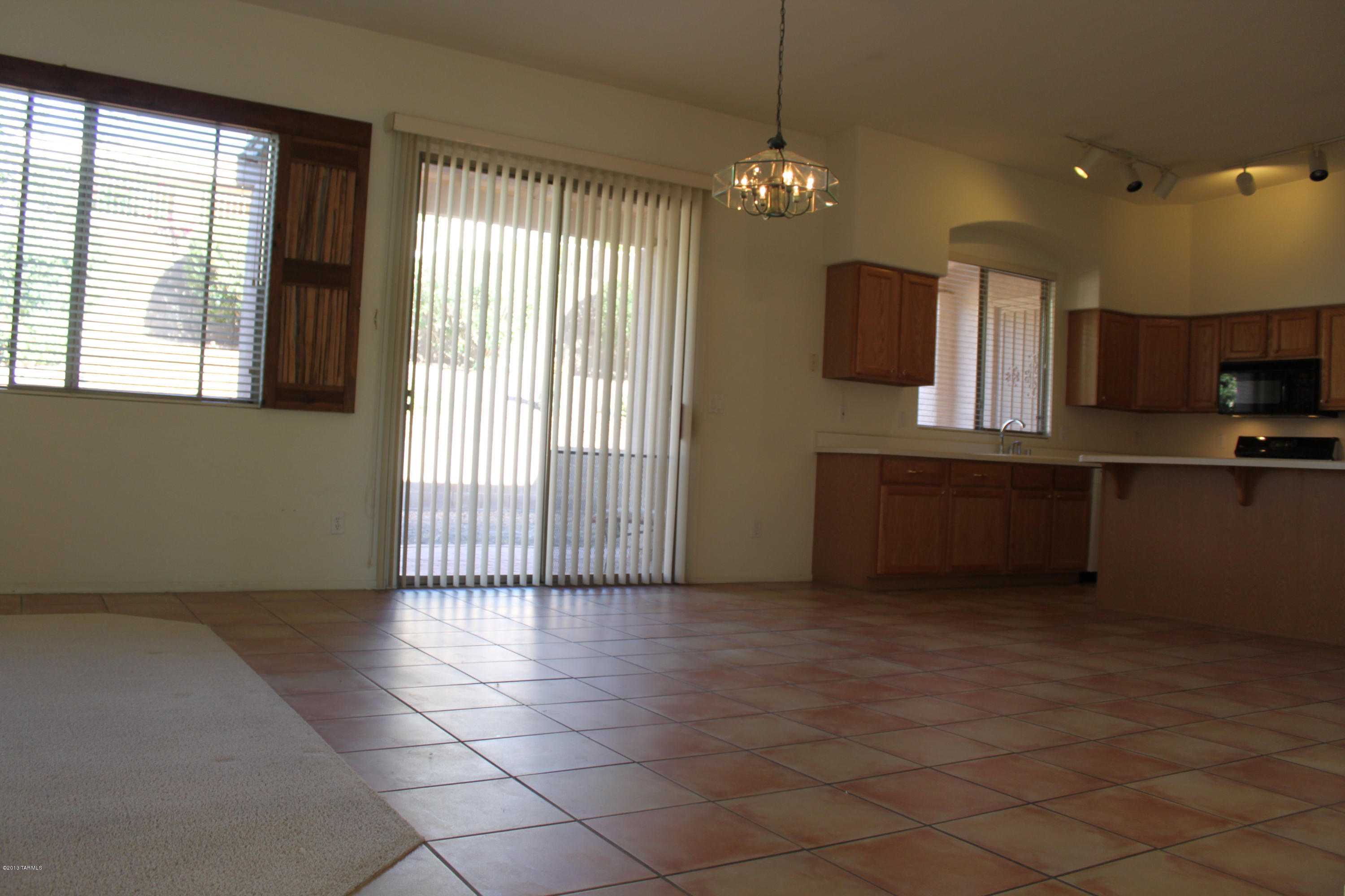 388 West Windowmaker Road Oro Valley, AZ 85737 - Photo 8 of 29 Gallery Image 8