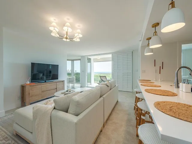 $5,800 | 6573 Marissa Loop, Unit 802, Naples, FL 34108