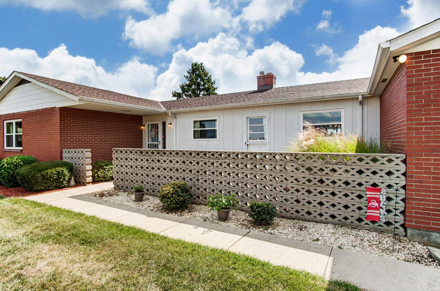 6481 Renner Road Columbus, OH 43228 - Photo 2 of 18 Gallery Image 2