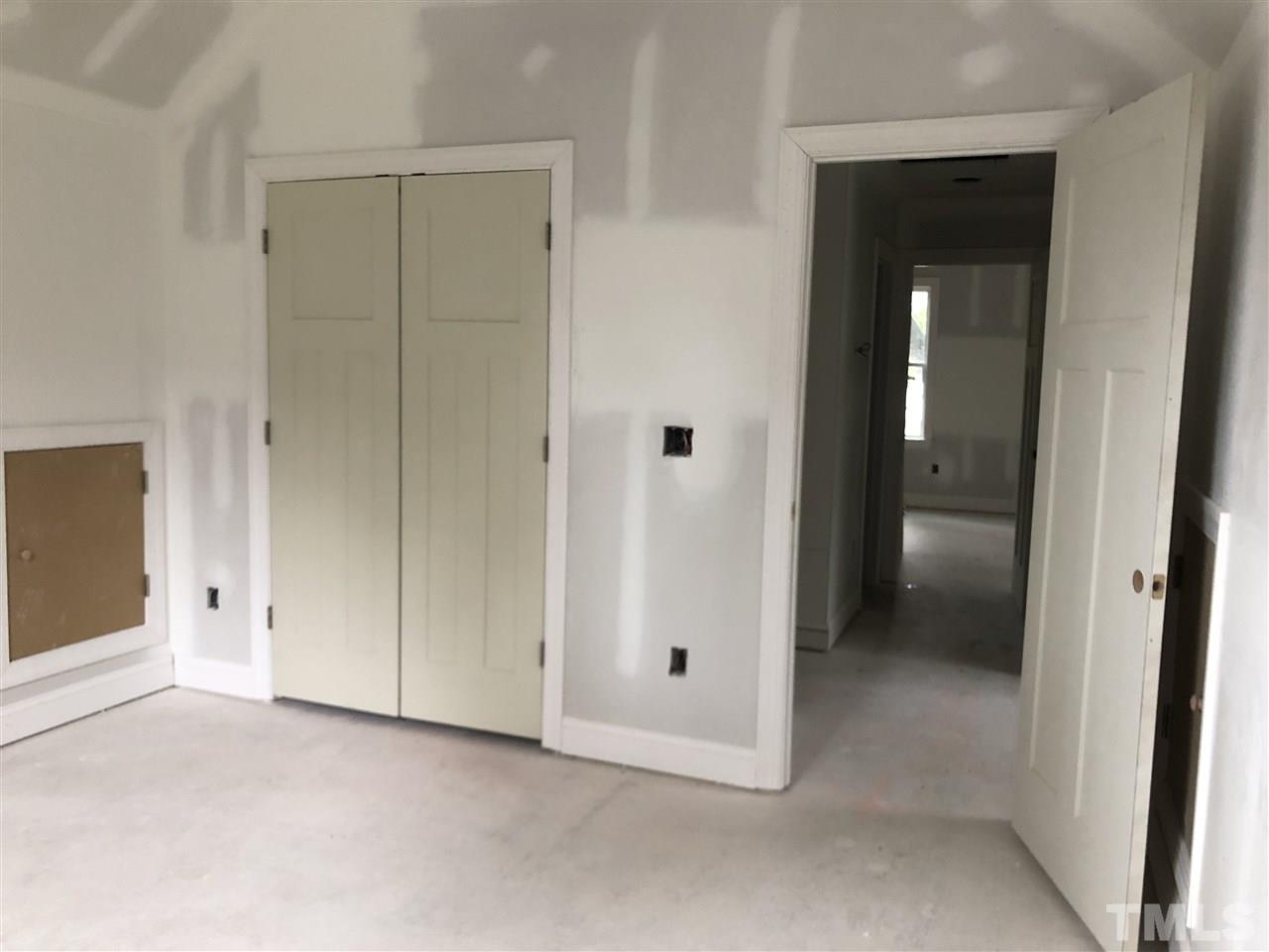 916 Horton Road Durham, NC 27704 - Photo 10 of 21 Gallery Image 10