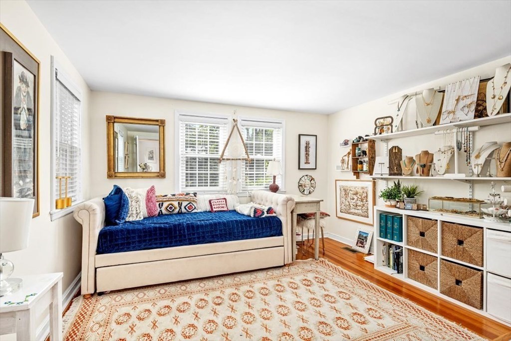 76 Downer Avenue Hingham, MA 02043 - Photo 14 of 42