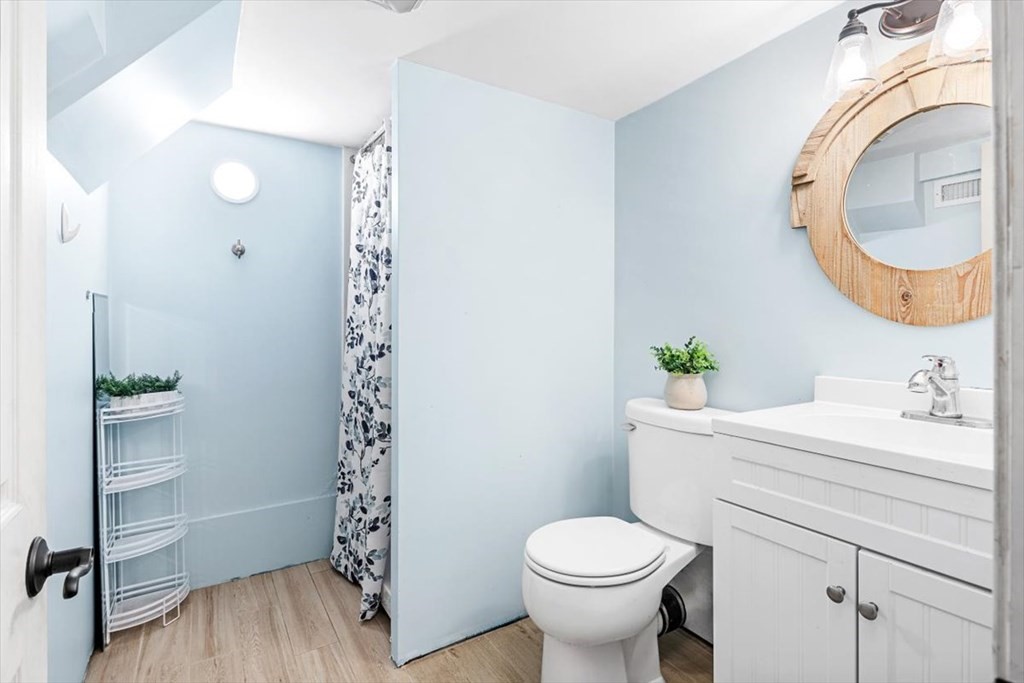 76 Downer Avenue Hingham, MA 02043 - Photo 30 of 42