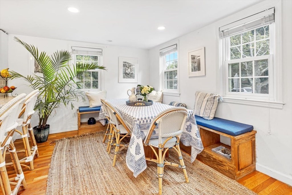 76 Downer Avenue Hingham, MA 02043 - Photo 6 of 42