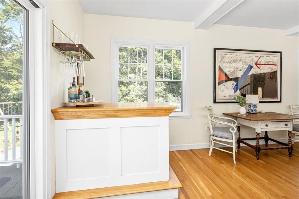 76 Downer Avenue Hingham, MA 02043 - Photo 9 of 42