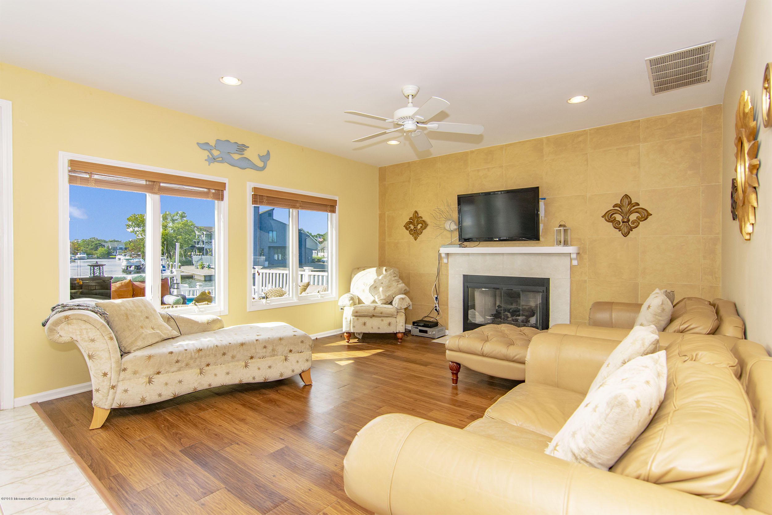 48 Pilot Road Toms River, NJ 08753 - Photo 17 of 45 Living 2