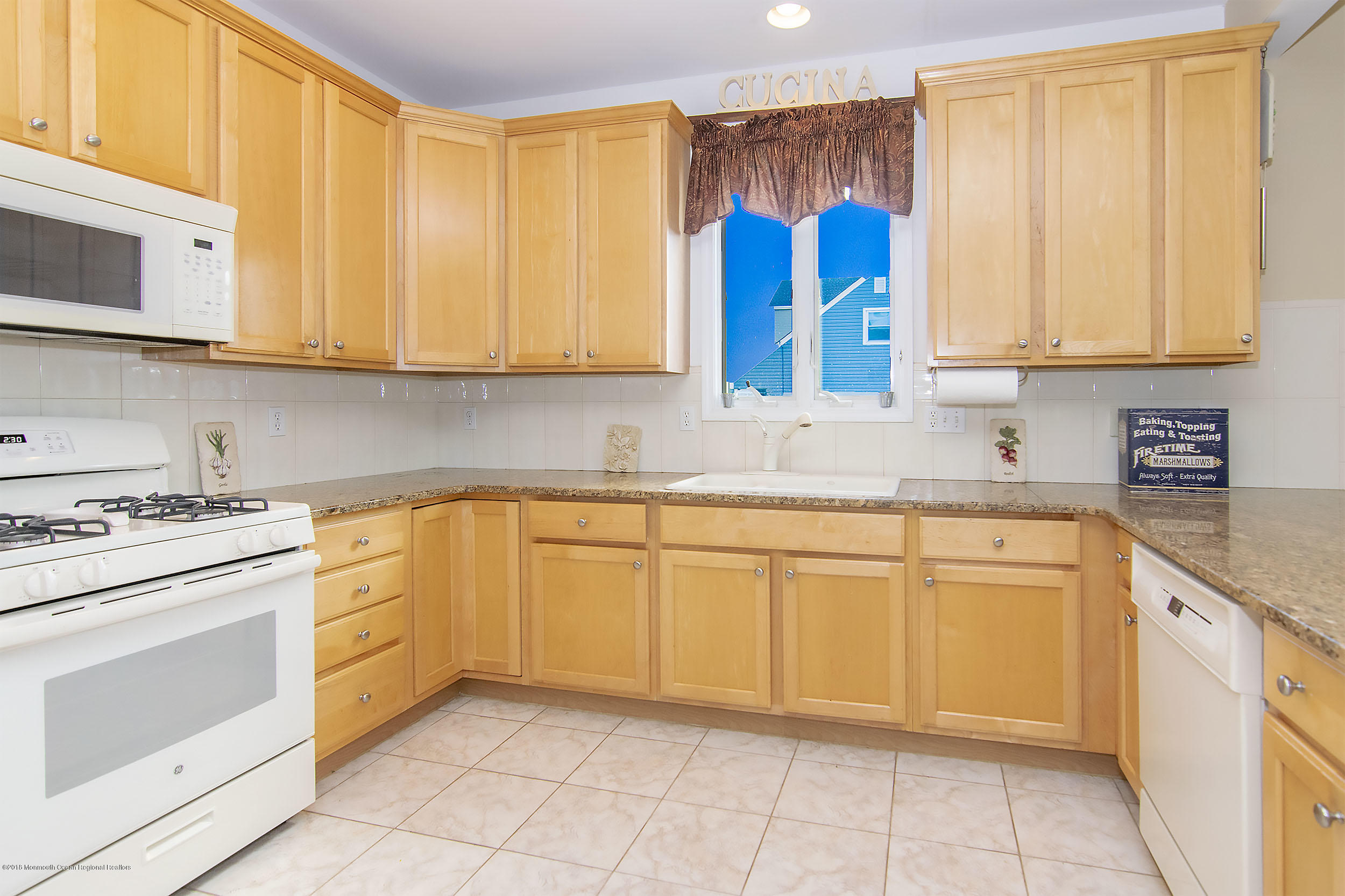 48 Pilot Road Toms River, NJ 08753 - Photo 10 of 45 Kitchen 2