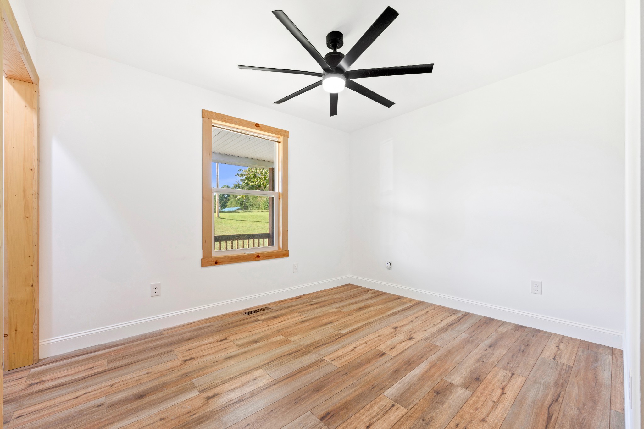 290 Foothills Road Pikeville, TN 37367 - Photo 39 of 53 Gallery Image 39
