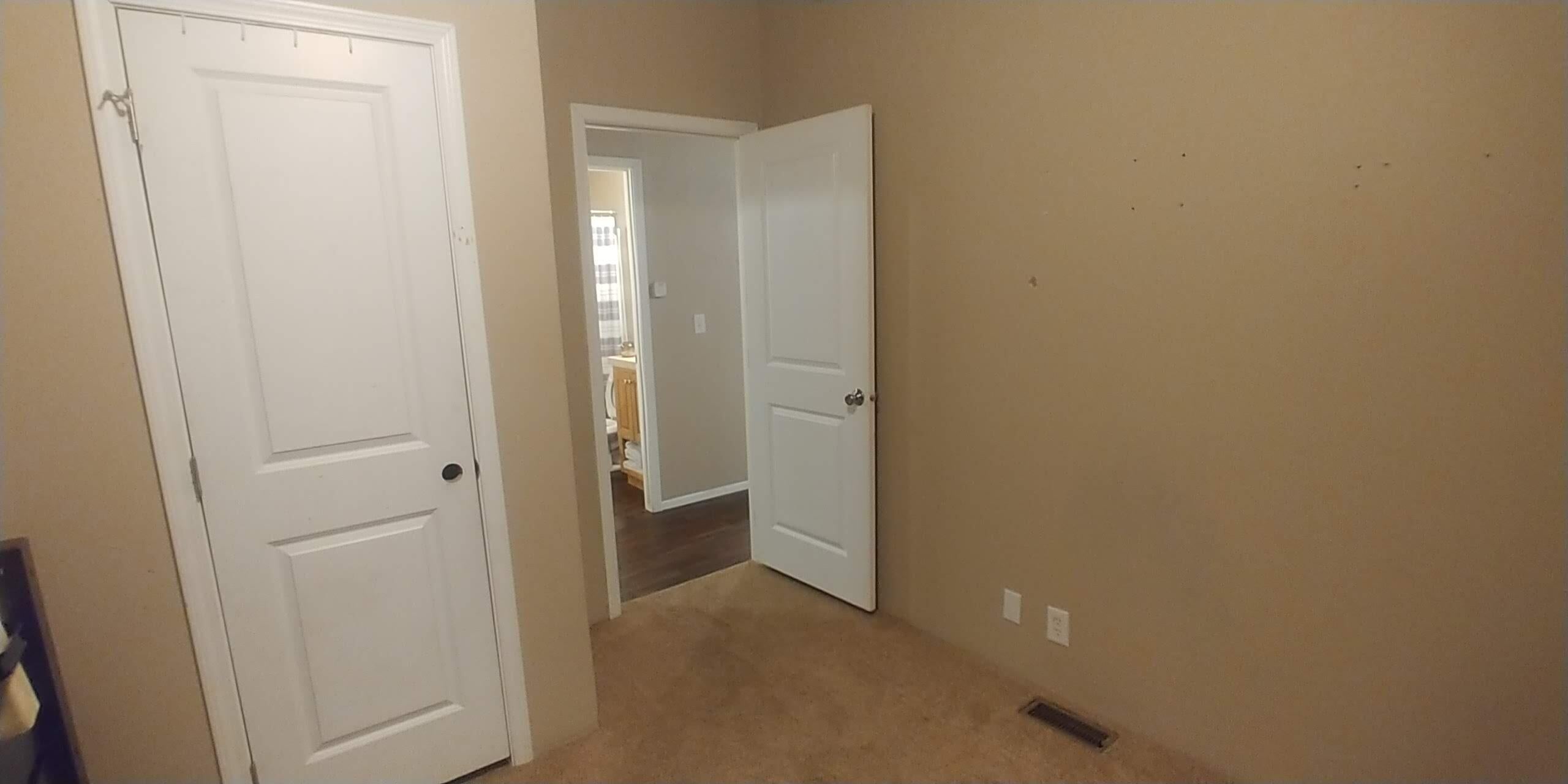 60901 Brosterhous Road, Unit 749 Bend, OR 97702 - Photo 10 of 12 1209211553b