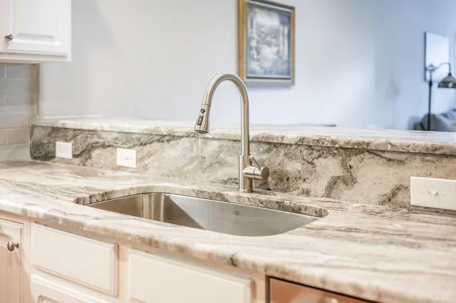 a close view of sink and tap