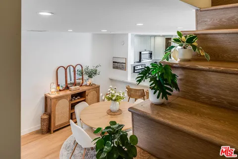 $699,000 | 4558 Willis Avenue, Unit 121, Sherman Oaks, CA 91403