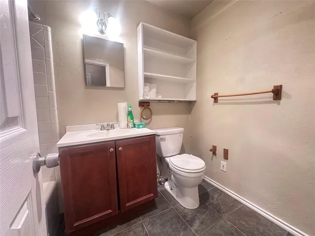 $1,899 | 1122 Bowie Street, Garland, TX 75040