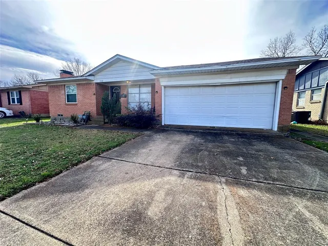 $1,899 | 1122 Bowie Street, Garland, TX 75040